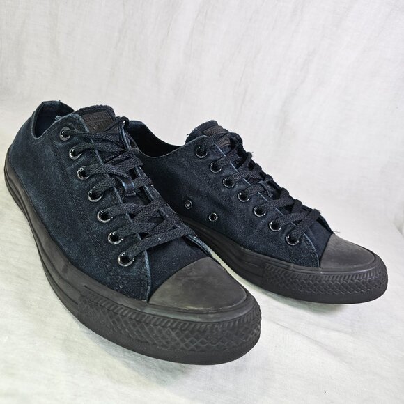Converse Other - Converse Chuck Taylor All Star Canvas Low Top Sneakers Monochrome M5039 11.5
